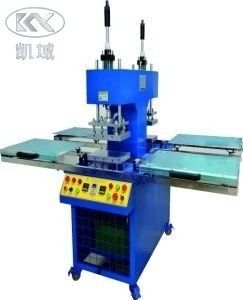 良い価格 衣類のラベルのための工業用3Dシリコンシャツエムボッシングマシン オンライン